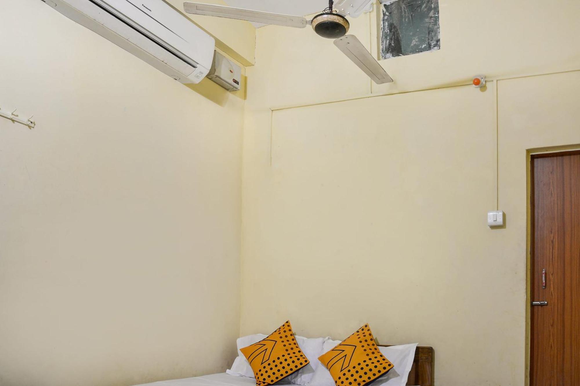 Hotel O Flagship The Residence Inn Brahmapur Exterior photo